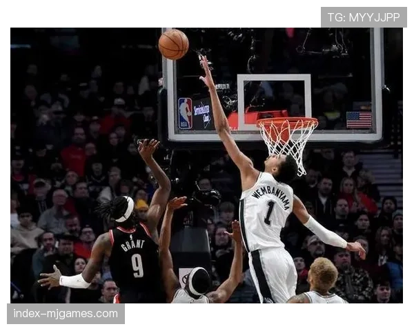 文班亚马单场送出9次封盖,马刺主场力克雷霆